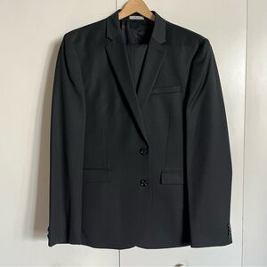 Express Innovator suit, 42R 33/32